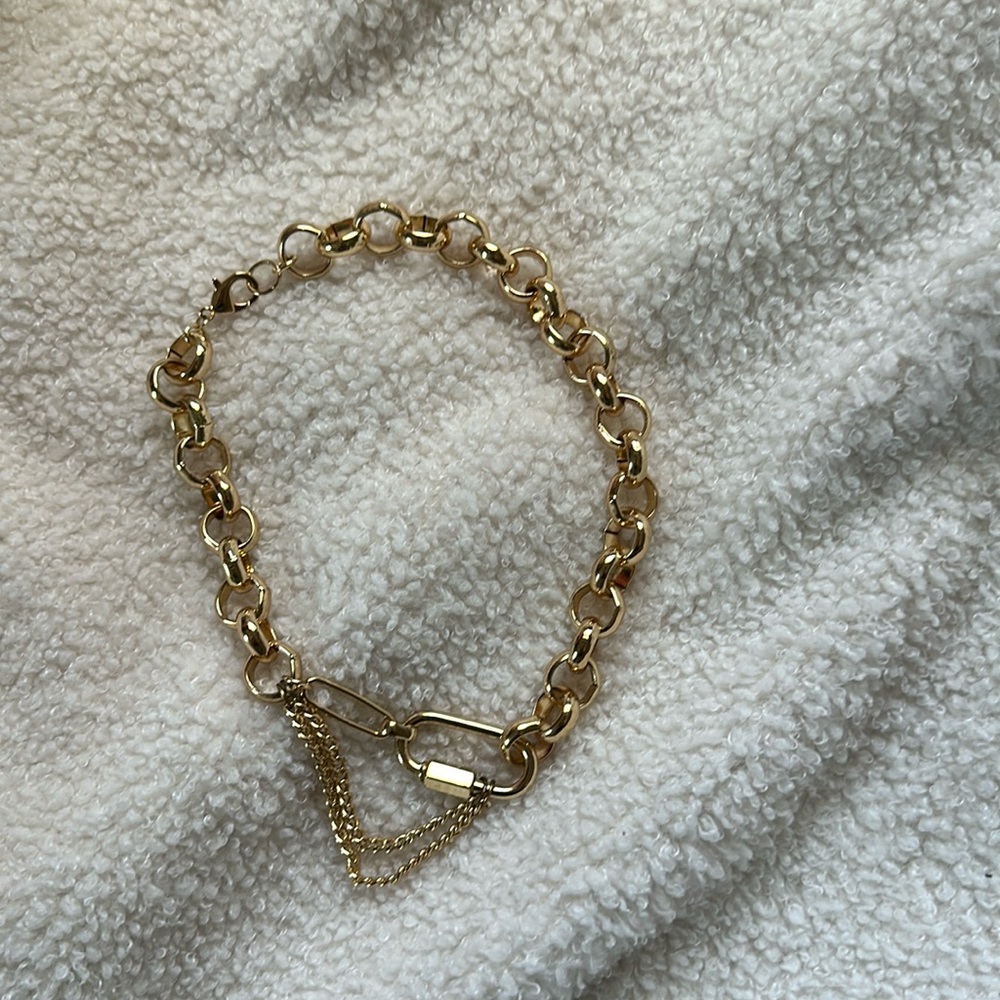 Free People- Large Link Gold Necklace